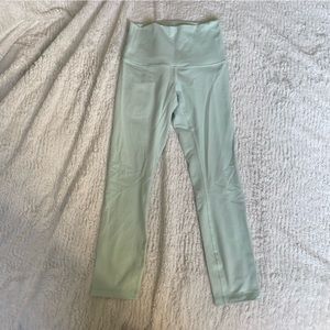 Lululemon Mint Wunder Trains/ Wunder Under *read caption*